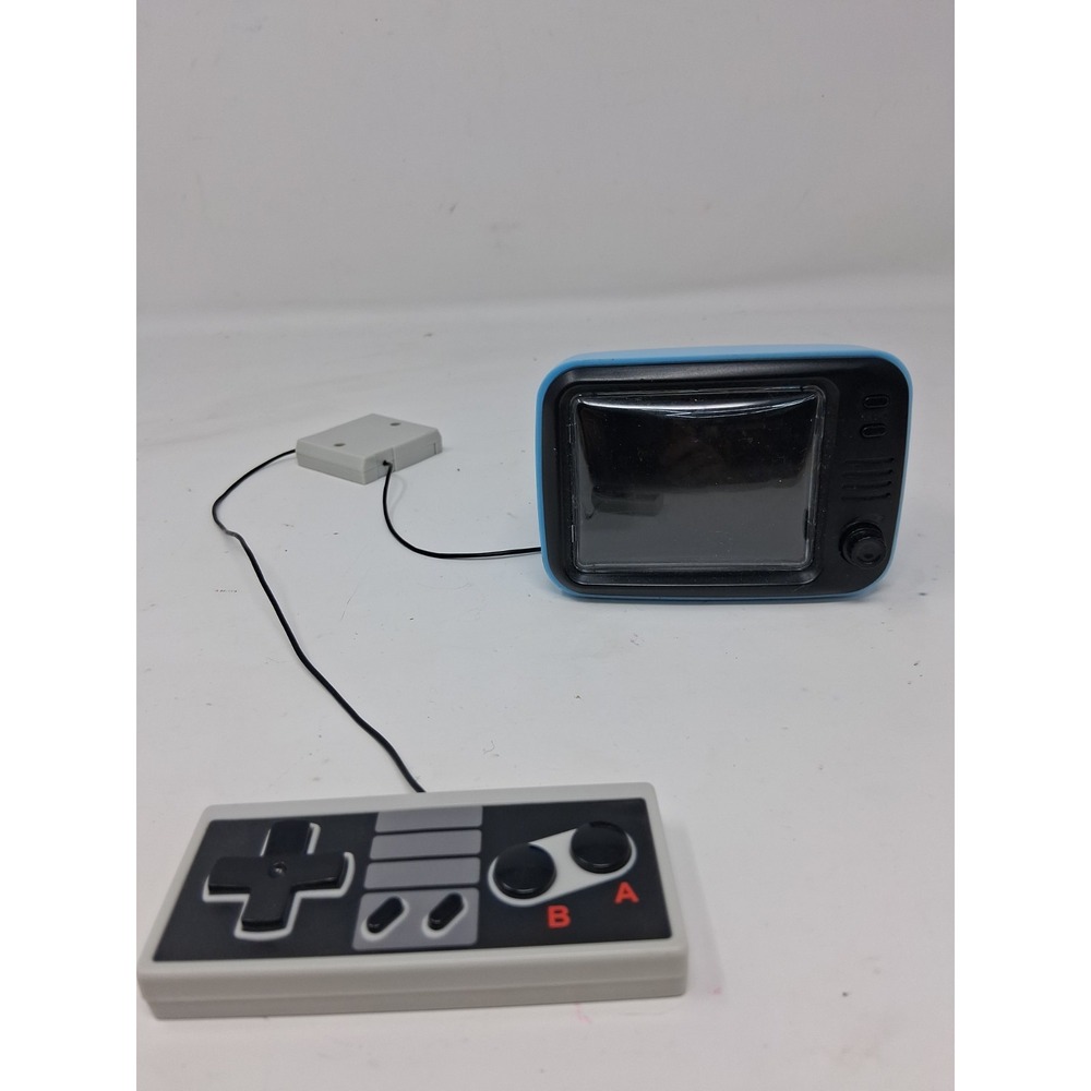 Retro TV Handheld Look A Like Nintendo Game FBARC102-NOC WORKS. Q